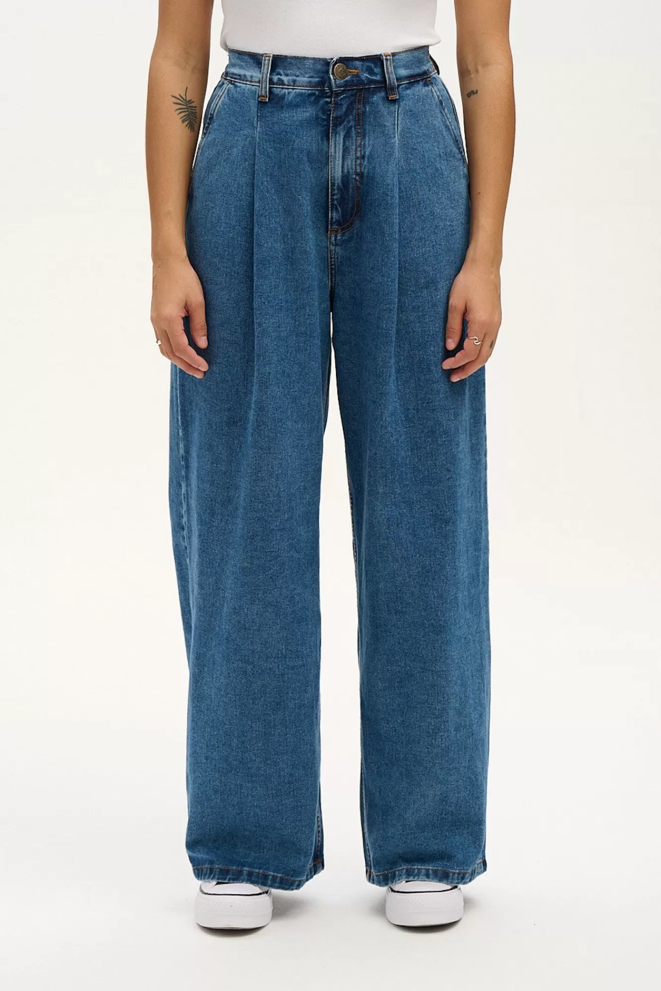 Cole Super Wide Leg Jeans: Organic Denim - Mid Wash Blue-Lucy & Yak Sale